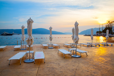 Similar image 22537280