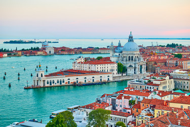 Similar image 22558710