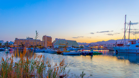 Similar image 22561255