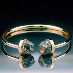 Similar image 22579262