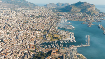 Similar image 22560582