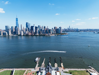 Similar image 22580422