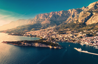 Similar image 22585660