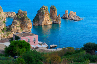 Similar image 22587672