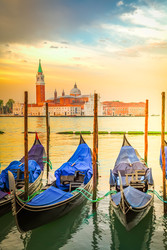 Similar image 22586939