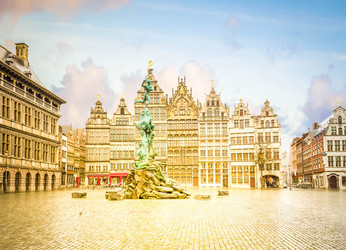 Similar image 22587000