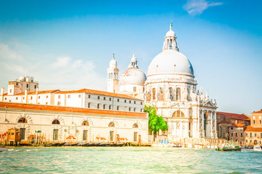 Similar image 22587212