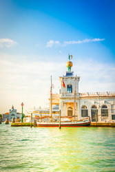 Similar image 22587239