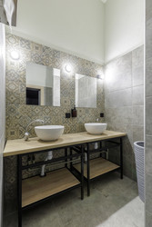 Similar image 22580196