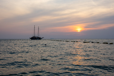 Similar image 22593171