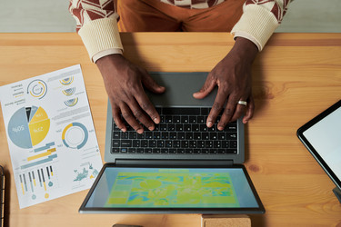 Similar image 22532232