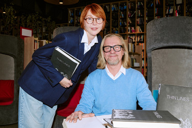 Similar image 22530919