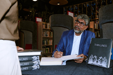 Similar image 22531100