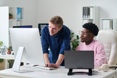 Similar image 22532640