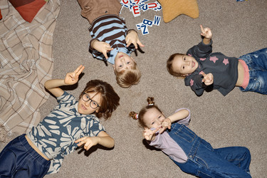 Similar image 22614750