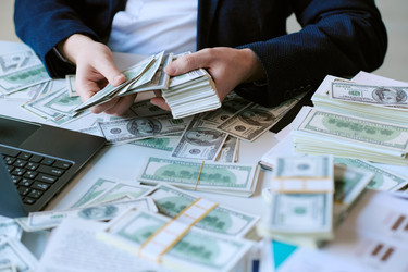 Similar image 22615734