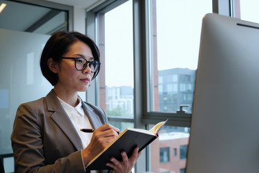 Similar image 22603359