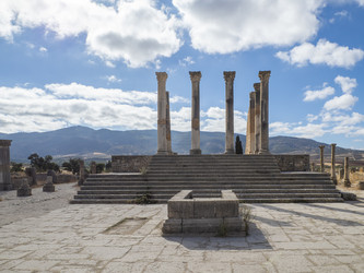 Similar image 22605599