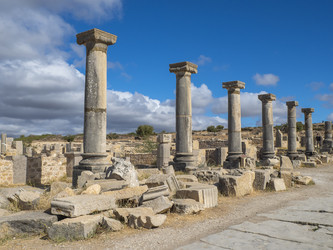 Similar image 22605600