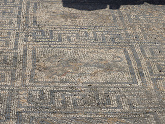 Similar image 22605640