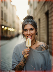 Similar image 22595040