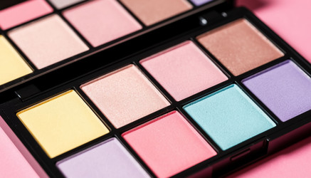 Similar image 22599610