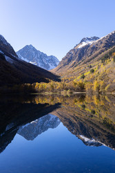 Similar image 22595750