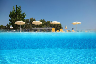 Similar image 22600022