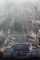 И красивый Gare Montparnasse зимой в Париже, Франция, top Bid - paha_l