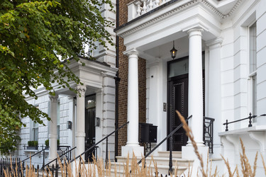 Similar image 22630239