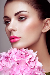 Similar image 22618950