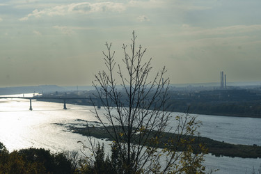 Similar image 22635510