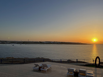 Similar image 22636017