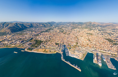 Similar image 22640994