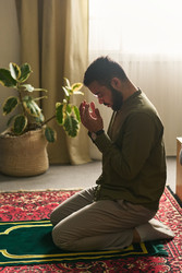 Similar image 22614994