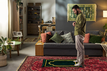 Similar image 22615150