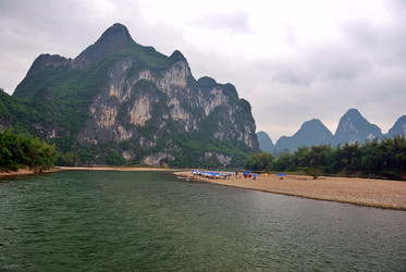 Similar image 22646109