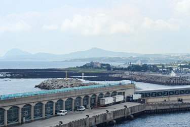 Similar image 22769782