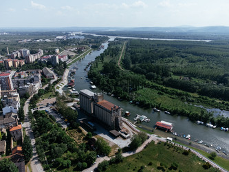 Similar image 22650995