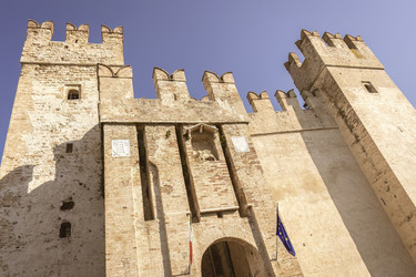 Similar image 22665729