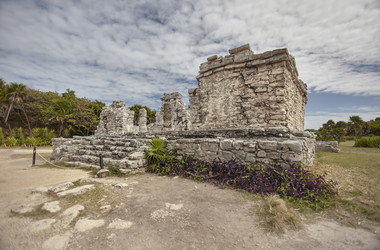 Similar image 22750209