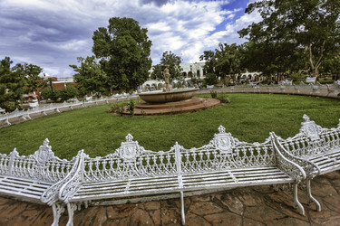 Similar image 22750100