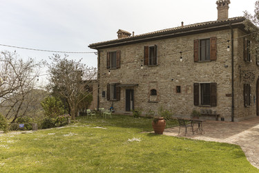 Similar image 22749942