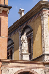 Similar image 22748863