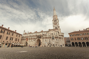 Similar image 22764107
