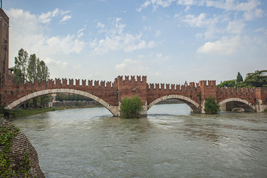 Similar image 22748368