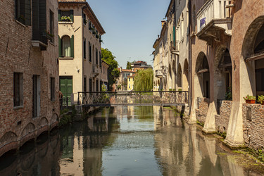 Similar image 22750508
