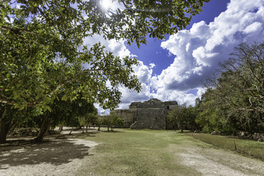 Similar image 22766909