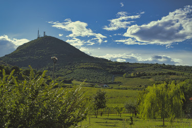 Similar image 22748758