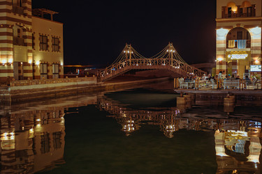 Similar image 22750361